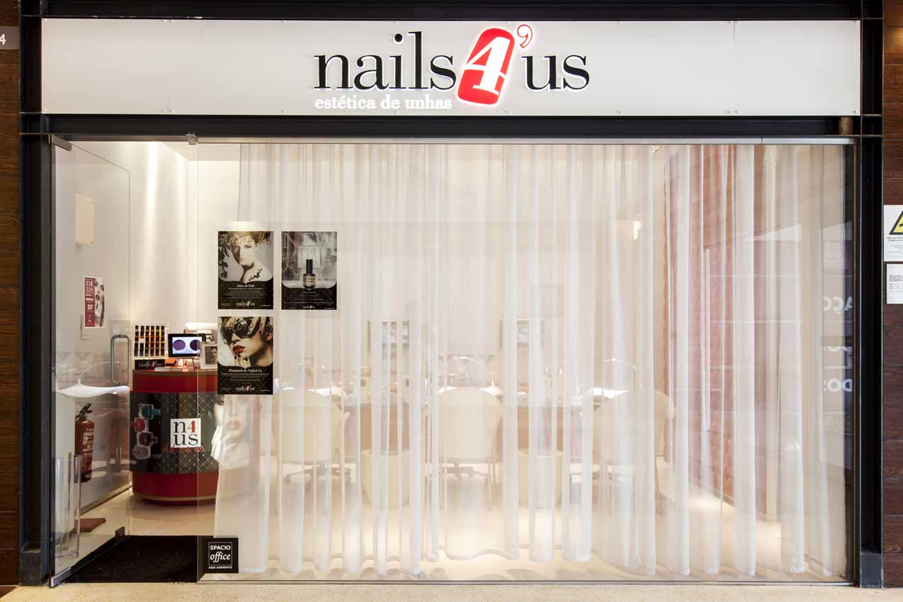 Nails4Us Nails4Us